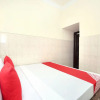 Отель OYO 12967 Hotel Simran, фото 5
