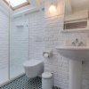 Отель LovelyStay - Distinctive & Unique Apartment next to Sé Cathedral of Lisbon - 5 min to Chiado, фото 4