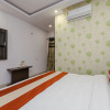 Отель OYO 14447 Bharat regency, фото 18