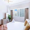 Отель The Waves Exude Luxury 1 BR Waterfront, фото 2