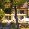 Отель Beachfront Villa Posidi, фото 1