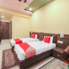 Отель OYO 7583 Hotel Suraj Palace 1, фото 5