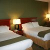 Отель Holiday Inn Express And Suites Hagerstown, an IHG Hotel в Меркерсберге