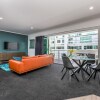 Отель QV Modern Upscale Apartment w Wifi 1046, фото 3