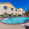 Отель Quality Suites North, фото 15