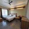 Отель OYO 19968 Hotel Gulmohar Grand, фото 6
