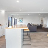 Отель Coastal Breeze - Waihi Holiday Home, фото 9