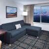 Отель Embassy Suites Anchorage, фото 46