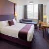 Отель Premier Inn Swansea Waterfront, фото 5