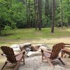 Отель Hot Tub, Sauna, Fireplace, A/c, Dog Friendly, 1 mi to Whiteface, Forest View, Cascade Mountain Chale, фото 16