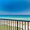 Отель Hip Gulf-Side Unit 1004 - 1 Br Condo, фото 15
