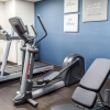 Отель Comfort Suites Near Potomac Mills, фото 17