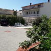 Отель Impeccable 6-bed House in Palit , Rab to 17 People, фото 1