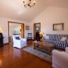 Отель Charming restored stone cottage in Funchal centre – Casa do Feitor, фото 2