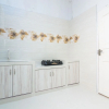 Отель Oyo 1330 Tanjungpinang Residence Syariah, фото 3