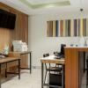 Отель Holiday Inn Express Hotel & Suites Vestal, an IHG Hotel, фото 25