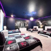 Отель Spacious Home With Fun Decore And Game Room-4544tb 8 Bedroom Home by RedAwning, фото 30