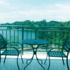 Отель King Room With Nice Lake View - 2 People, фото 11