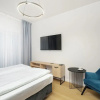 Отель Modern Studio for 2 by Renters, фото 4
