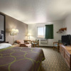 Отель Super 8 by Wyndham Peru Starved Rock State Park, фото 2