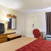 Отель Econo Lodge Fayetteville, фото 20
