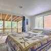 Отель Bright Fairplay Cabin w/ Deck + All-seasons Fun!, фото 5