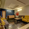 Отель SilverKey Executive Stays 36842 Nazeer Hotel, фото 32