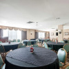 Отель Arlington Court Suites, a Clarion Collection Hotel, фото 12