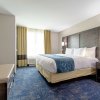 Отель Comfort Suites Humble Houston IAH, фото 7