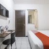 Отель Super OYO 1568 Stasiun Ka Cirebon Guest House, фото 14
