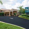 Отель Quality Inn Sarasota North Near Lido Key Beach, фото 21