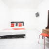 Отель OYO 93682 Blessing's Kediri Homestay, фото 6