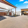Отель Bluestone Cottages - The Shop, фото 15