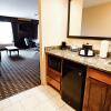 Отель Hampton Inn and Suites Pine Bluff, фото 4