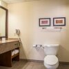 Отель Comfort Suites Hotel and Conference Center, фото 10