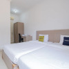 Отель Urbanview Hotel Stariez Karawaci Tangerang by RedDoorz, фото 7