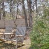 Отель Quaint Wellfleet Cottage - 2 Mi to Coastline!, фото 17