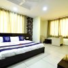 Отель OYO Rooms Near Meera Garden Indore, фото 3