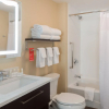 Отель TownePlace Suites by Marriott Syracuse Liverpool, фото 21