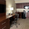 Отель Comfort Suites Airport, фото 33