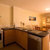 Отель Rockingham Beachside Apartment, фото 14