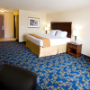 Отель Holiday Inn Express Jourdanton - Pleasanton, an IHG Hotel, фото 4