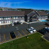 Отель Crossroads Inn & Suites, фото 12