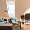 Отель Sanders Boulevard - Cute 2-bdr Apt By the Canal, фото 2