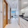 Отель bnbmehomes- Studio nxt to Sky Bridge-810, фото 2