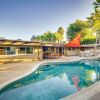 Отель Inviting Vista Home With Pool: 10 Mi to Oceanside!, фото 16
