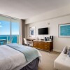 Отель Million Dollar Ocean View Luxury Studio w/ Balcony + FREE PARKING, фото 3
