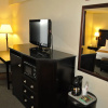Отель Comfort Inn & Suites, фото 2