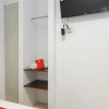 Отель RedDoorz Plus near Sudirman Station 2, фото 3