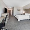 Отель La Quinta Inn & Suites by Wyndham Jackson/Cape Girardeau, фото 39